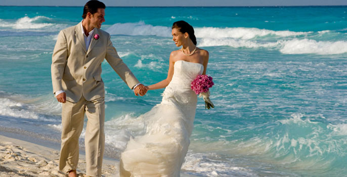 Wedding Couple on the beach